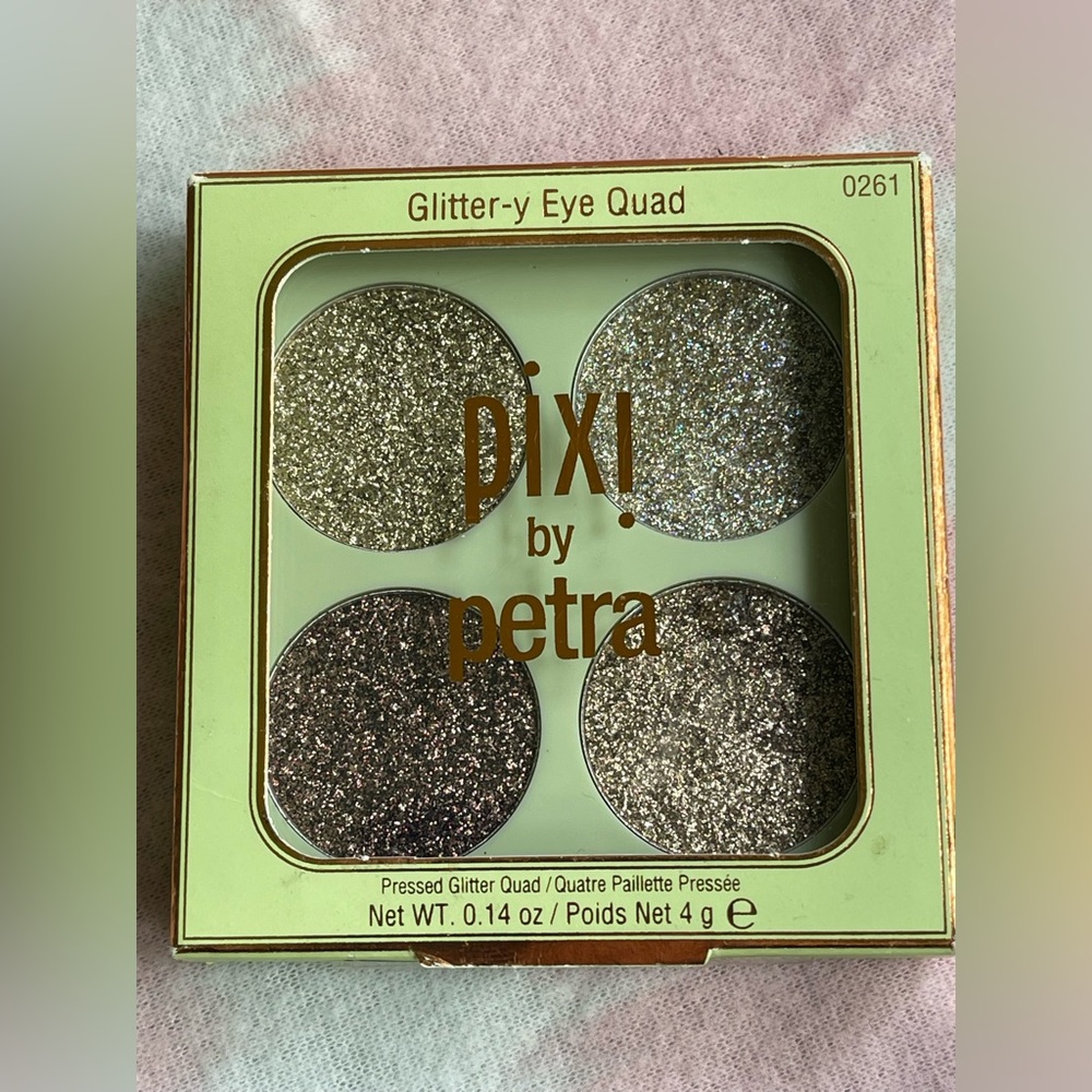 Pixi Beauty Glitter-y Eye Quad - GoldLava Eyeshadow Palette